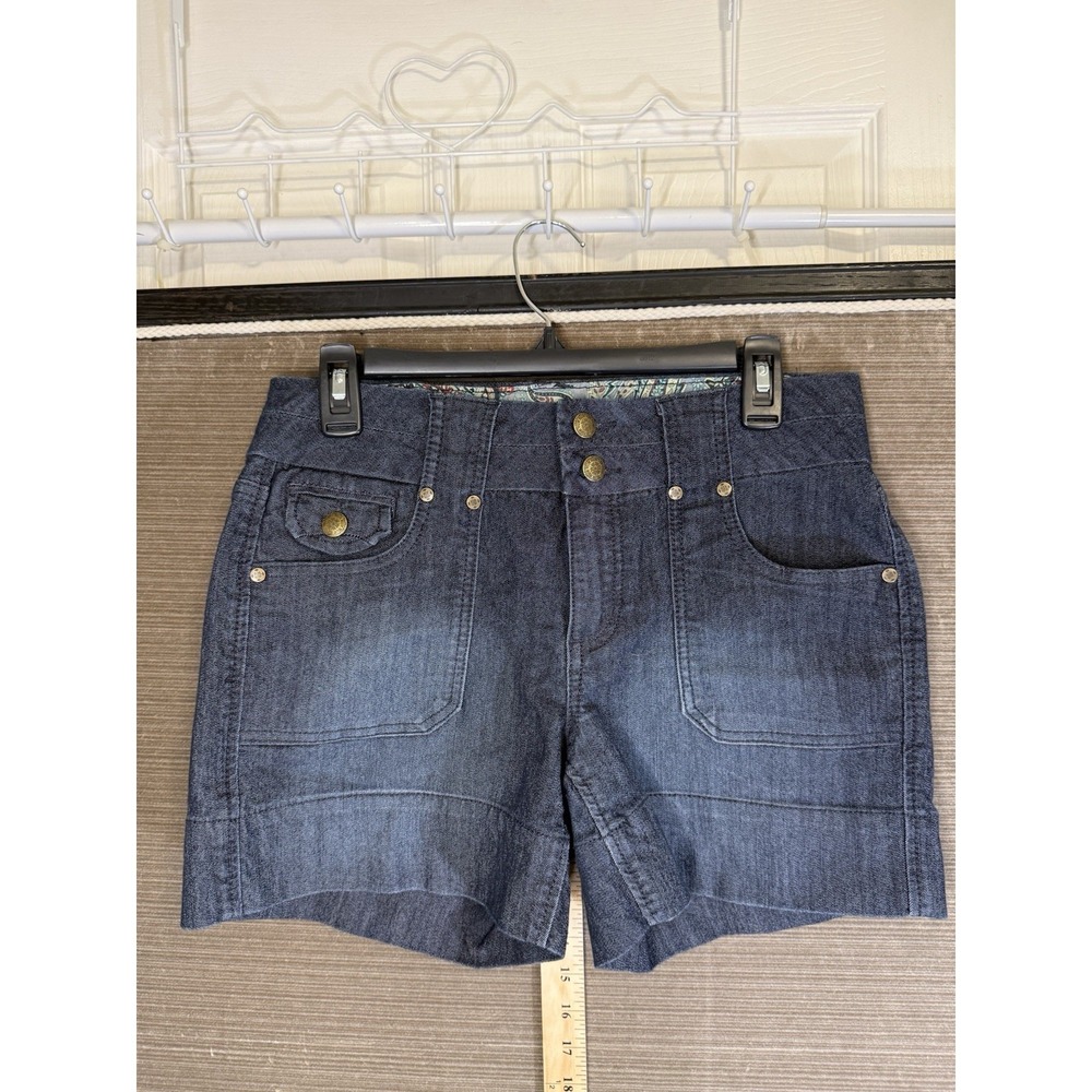 One Five One Women's Denim Shorts Size 8 Summer Vacation July 4th  Medium Rinse